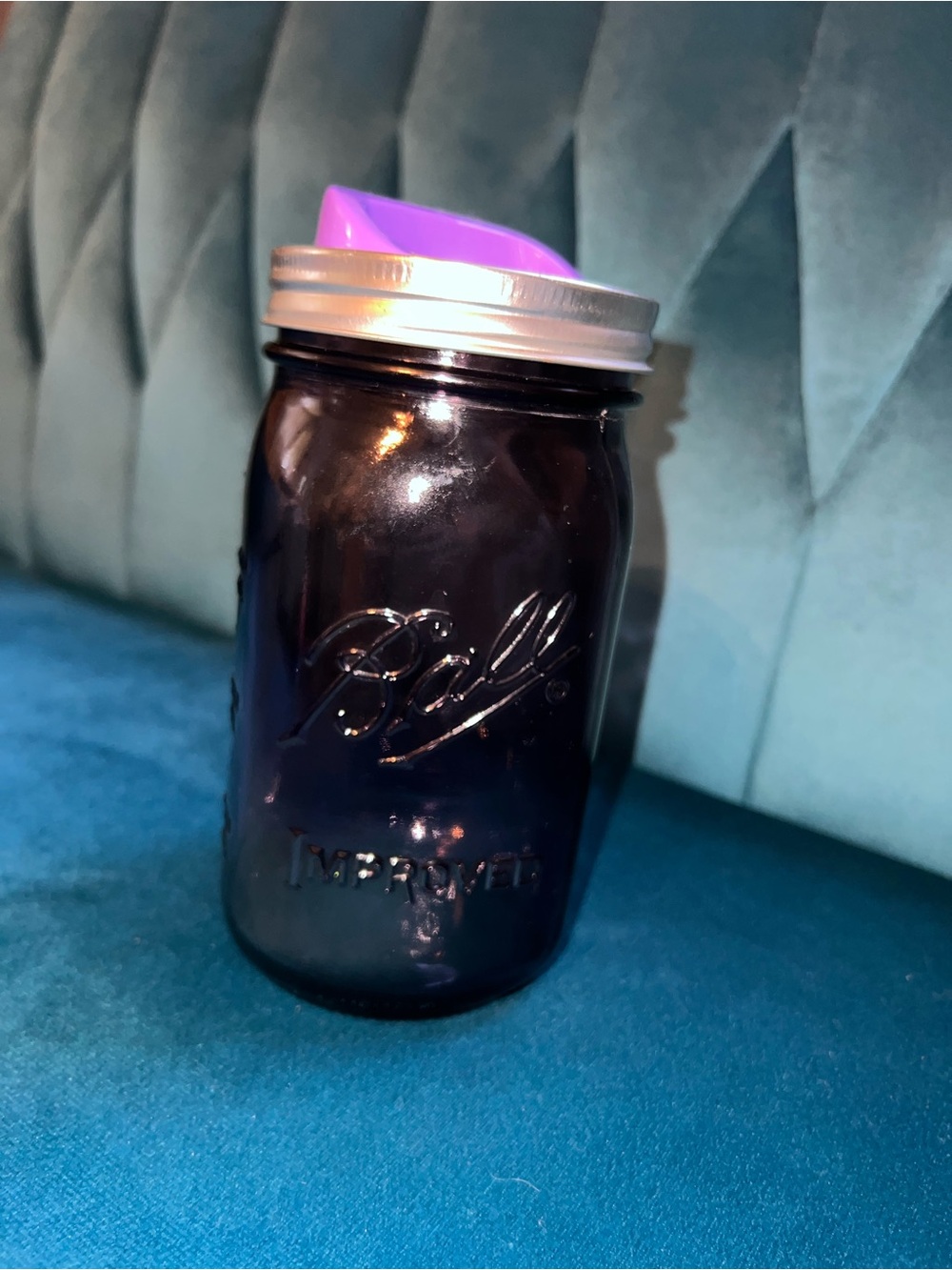 Ball Purple Glass 32 oz Mason Jar with Purple Lid